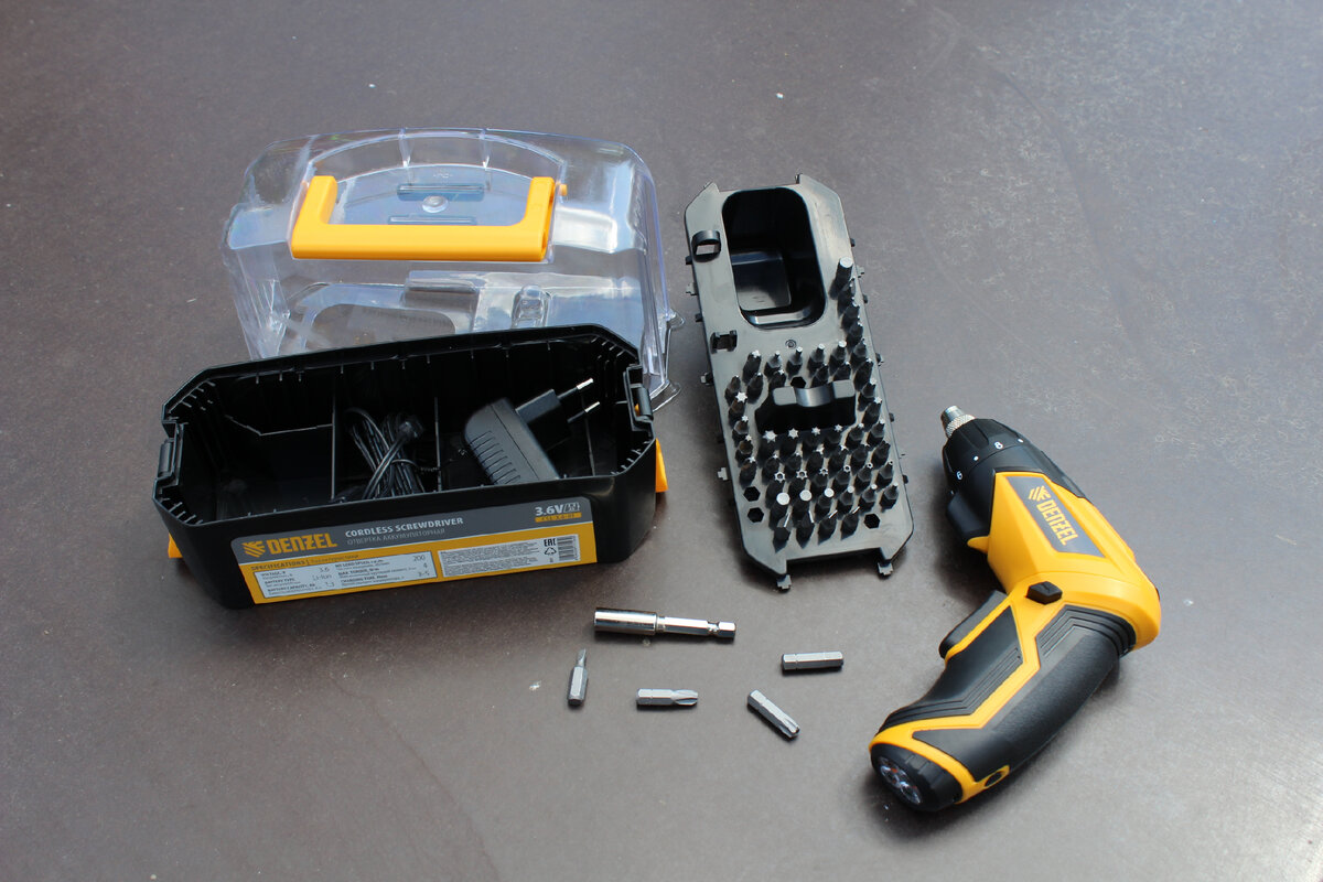 Отвертка – полезный и распространенный бытовой инструментов. С ее помощью можно что угодно разобрать, собрать или починить.-4