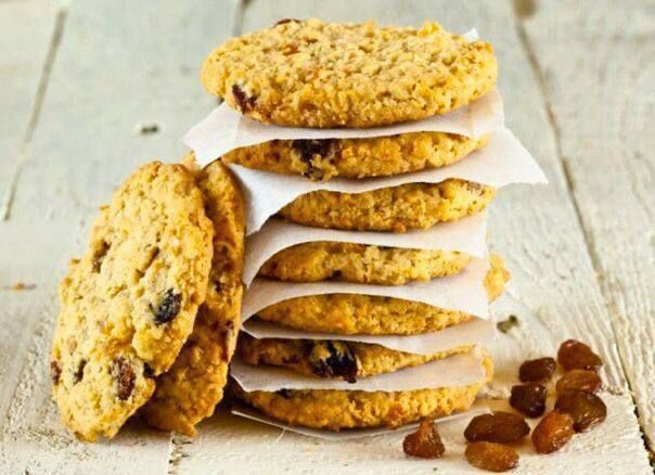 🍪 ИДЕАЛЬНОЕ ПЕЧЕНЬЕ ДЛЯ ПОЛЕЗНОГО ПЕРЕКУСА.

✅ КБЖУ - 153.83🔸6.13🔸2.36🔸29.52

🔆 Ингредиенты:
Молотые овсяные хлопья 50 г
Морковь 1 шт.
Белок 1 шт.
Изюм 10 г
Корица по вкусу
Сода на кончике ножа

〽️ Приготовление:
1. Все ингредиенты перемешать, слепить печеньки, выложить на противень, выстланный бумагой для выпечки.
2. Выпекать в духовке при средней температуре в течение 20-25 минут.