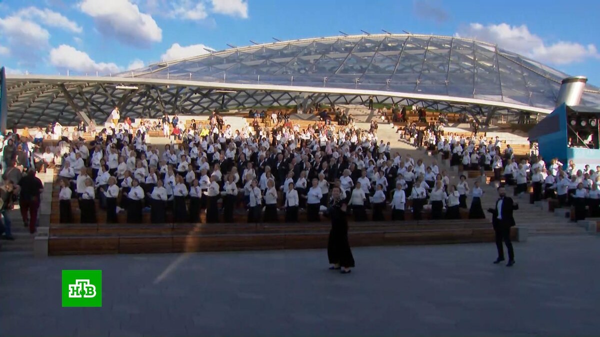    Хор «Московского долголетия» представил концертную программу ко Дню города