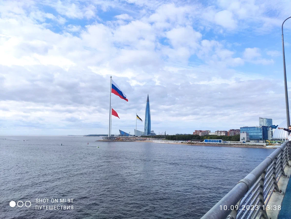 Крестовский - петербургский остров ненужных рекордов | Бюджетные  путешествия на машине | Дзен