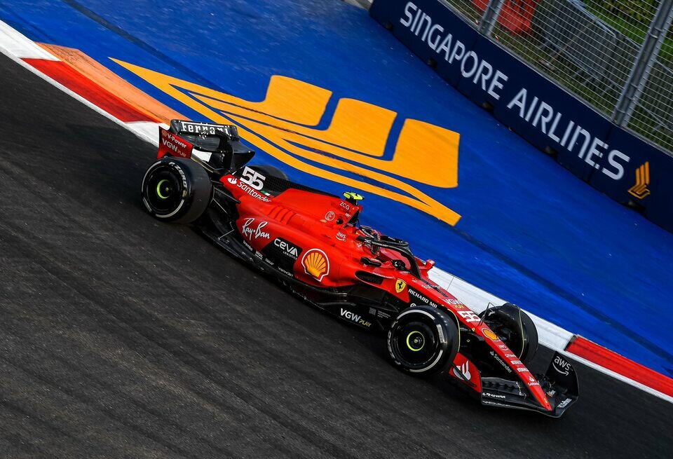    Карлос Сайнс: Кажется, трасса в Сингапуре подошла машине FerrariFerrari