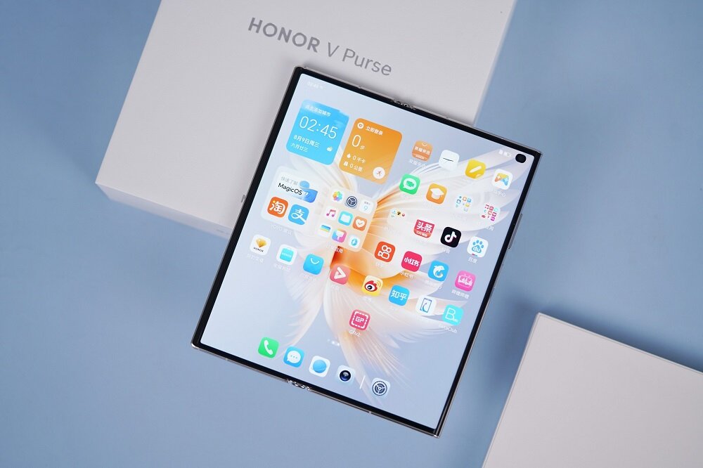 7,71-дюймовый складной OLED-дисплей