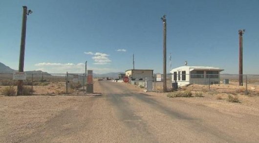 Въезд на базу "Зона 51" (источник: google)