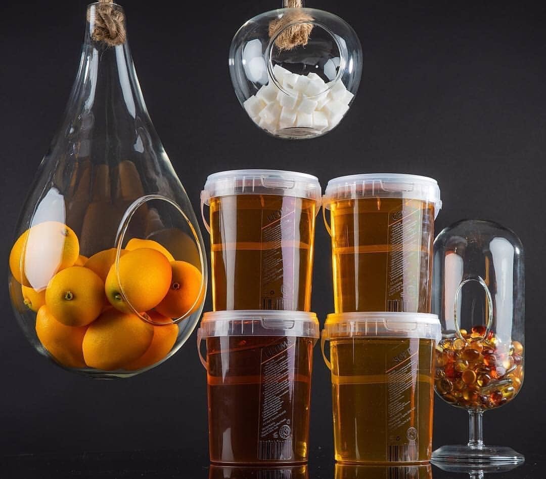 Сварить сахарную пасту ЛЕГКО. 
Примерно так же как и похудеть. 
Особенных секретов нет, но сможет это сделать не каждый. А сделать КАЧЕСТВЕННЫЙ и ПРОФЕССИОНАЛЬНЫЙ продукт вообще единицы.
 Разберемся... *Соберите команду профессионалов по разработке и тестированию продукта, по продвижению и рекламе. *Организуйте производственное помещение и отдел снабжения, получите необходимые лицензии и сертификаты. *Наймите и контролируйте специалистов по продвижению продукта в соцсетях. *Найдите добросовестных программистов и системных администраторов для ведения сайта компании, интернет магазина и рекламы в интернет пространстве.
.
.
Или просто обратитесь к профессионалам, более чем с 10 летним опытом.
Компания #SugaringFactory 
Мы являемся производителями
профессиональной сахарной пасты
#Luxurypro и косметики для шугаринга.
Сайт и интернет магазин:
ru.sugaringfactory.com
При возникновении любых вопросов
связывайтесь с нашим отделом продаж, 
С-Петербург: +7 (812) 952-32-86 +7 (812) 952-32-24
эл.почта: info@sugaringfactory.com