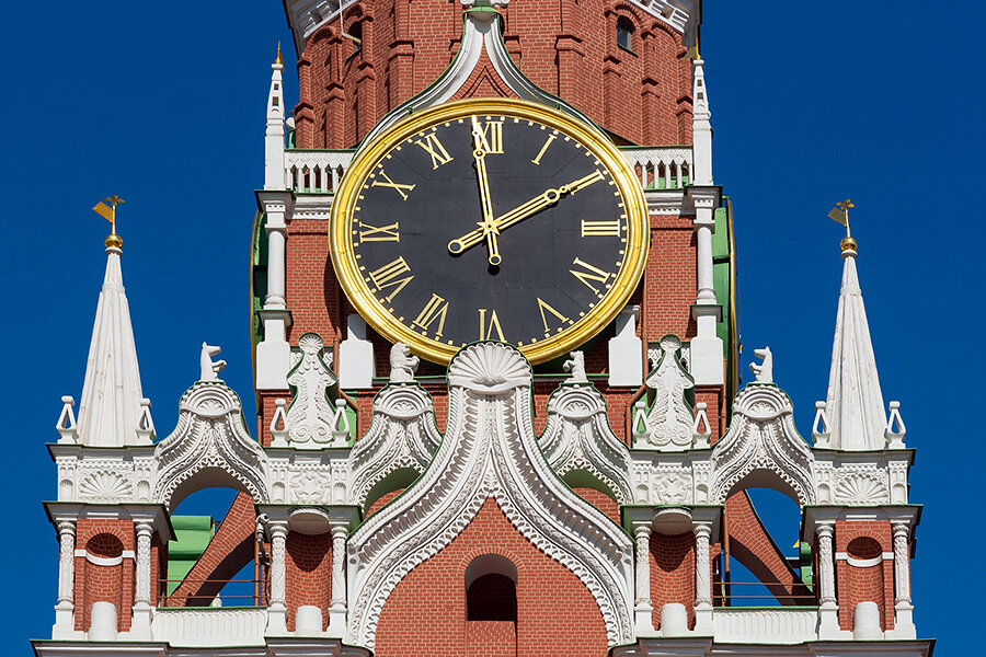 Кремлевские часы фото