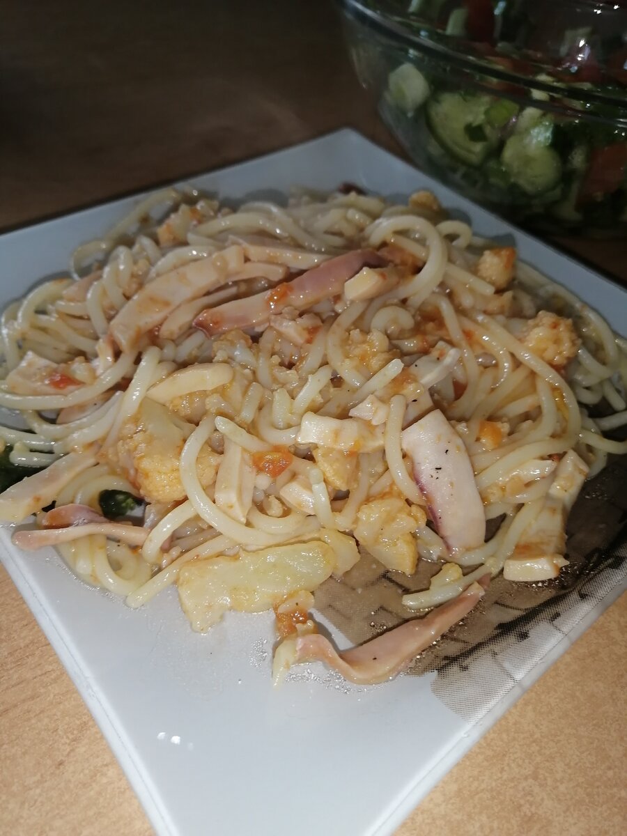 Макароны с кальмарами