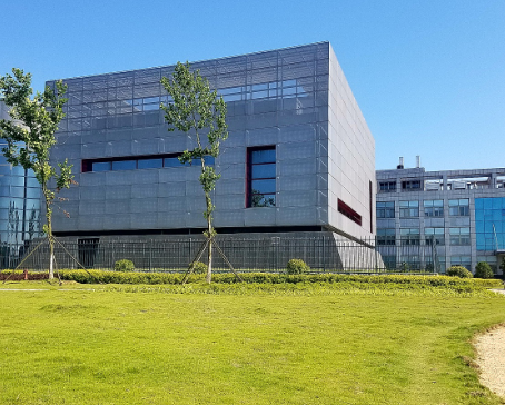 Здание одной из биолабораторий в Ухане