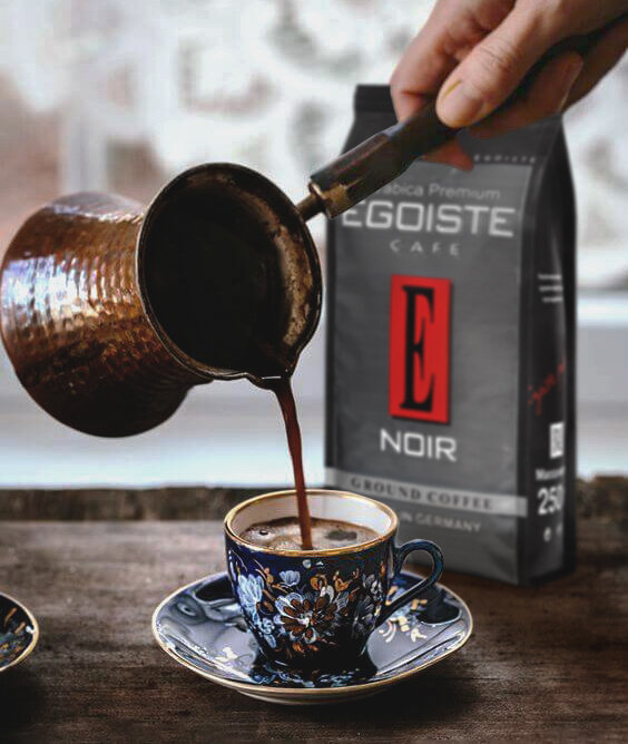 Приготовление в турке кофе EGOISTE Noir из 100% Арабики