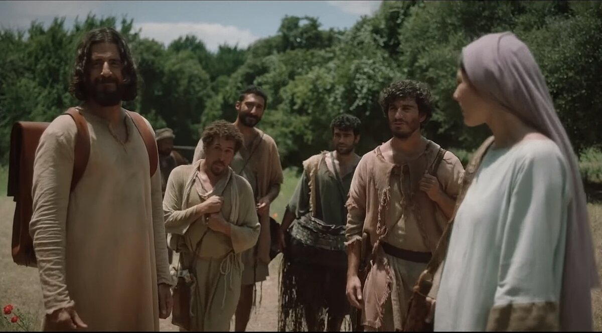 Иисус и Его ученики - это первая церковь на Земле в новозаветном смысле этого слова. Кадр из сериала "Избранные" (The Chosen, 2019)