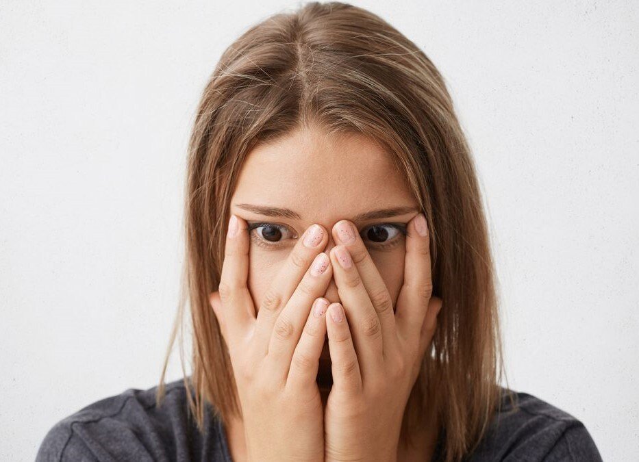 Примерно так я смотрела каждую серию каждого ниже приведенного сериала