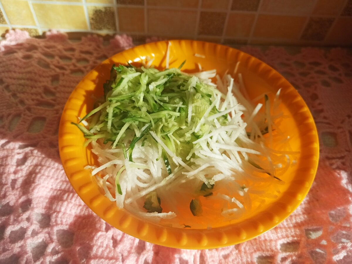 приготовление салата из дайкона