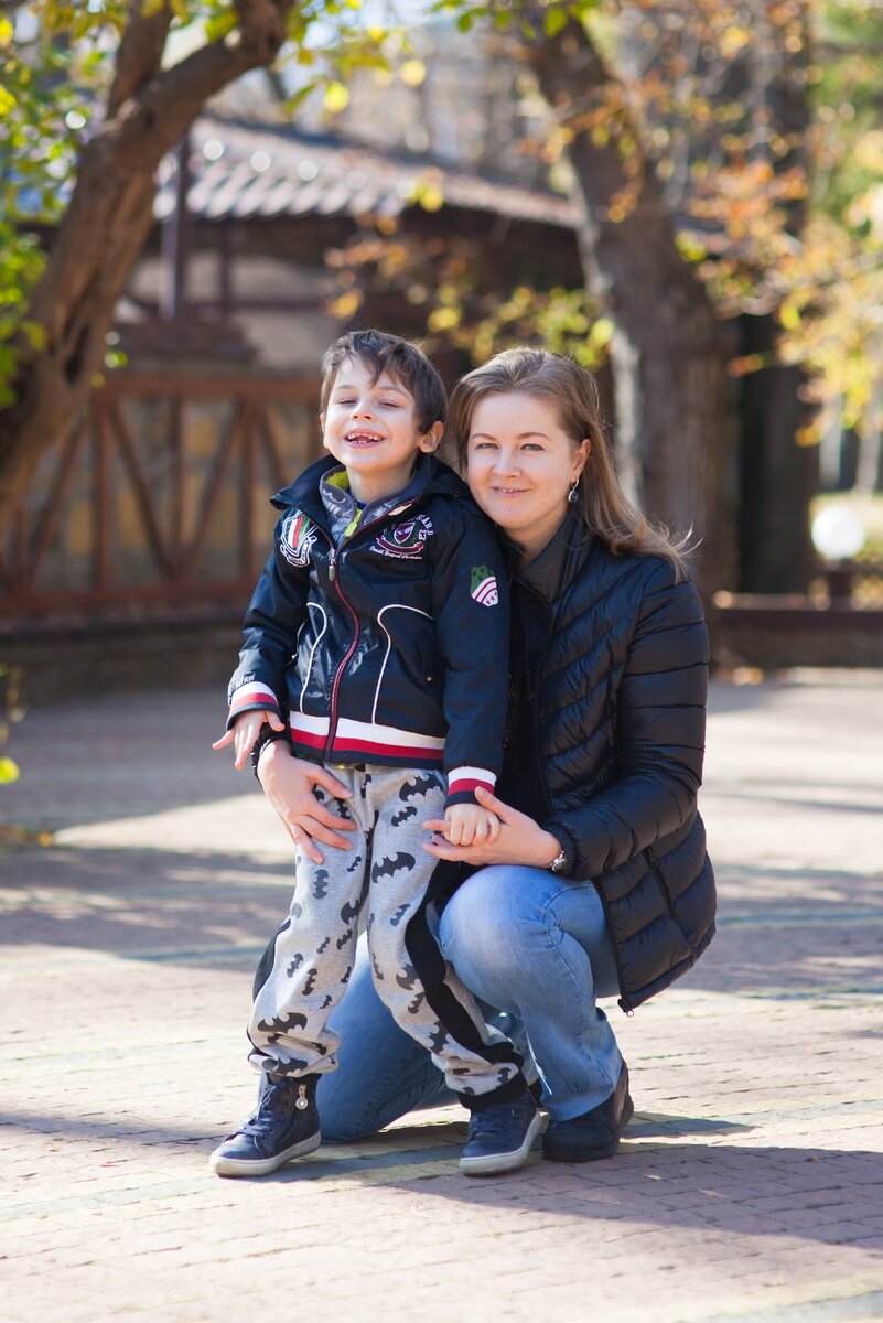 Андрюша с мамой