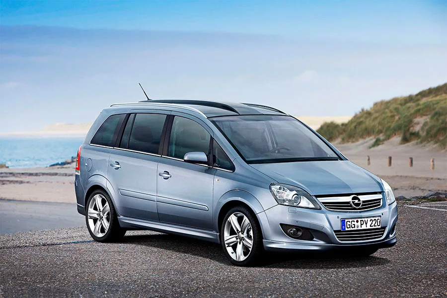 Opel Zafira B. Фотография взята на сервисе Яндекс Картинки