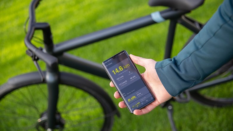 Электронный велосипед VanMoof S3 можно разблокировать через приложение.