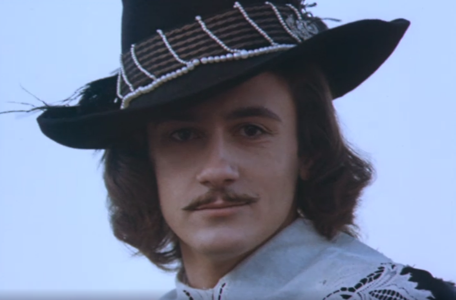 Кадр из фильма "Капитан Фракасс" (1984)