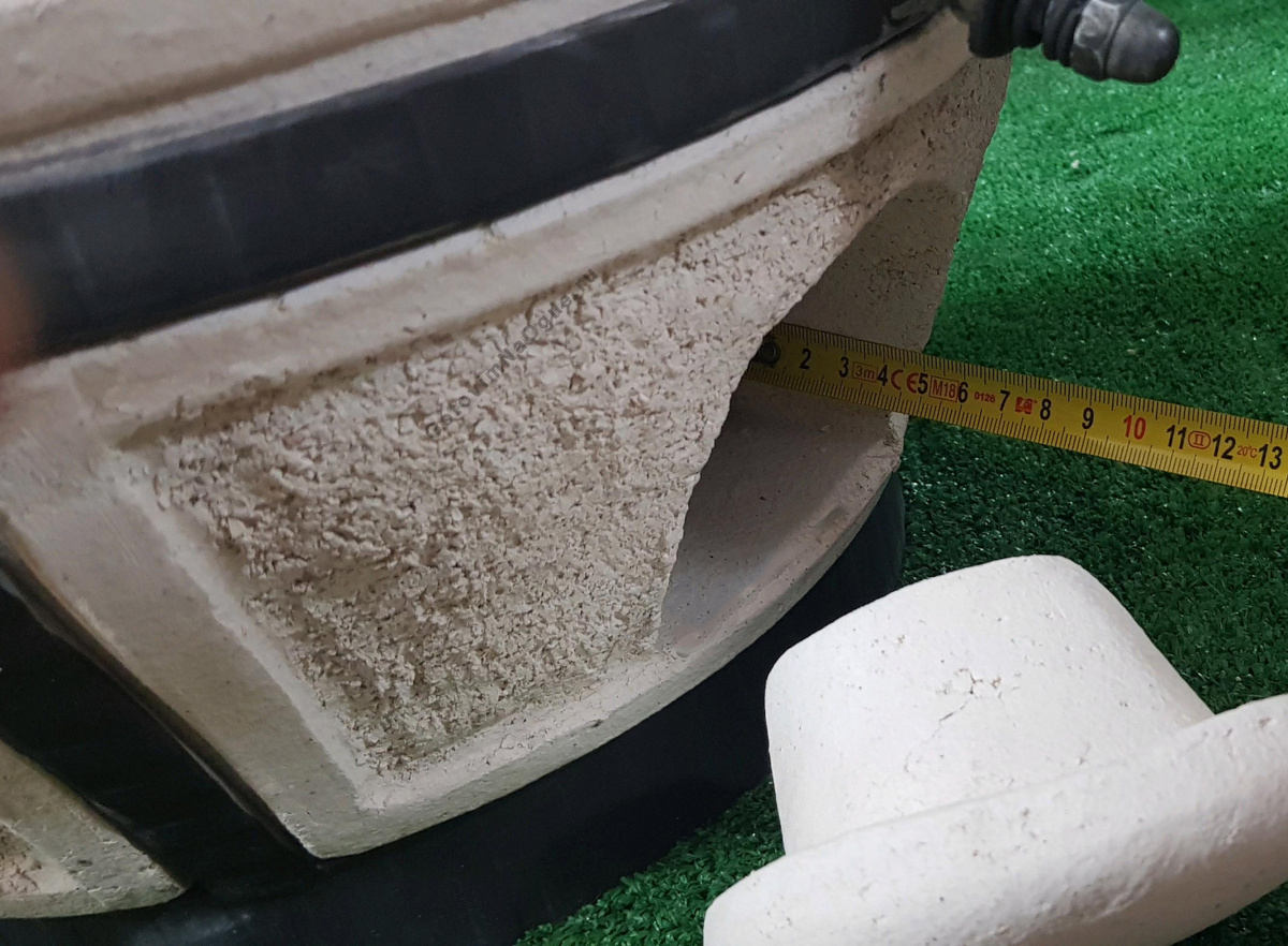 Толщина стенки внизу тандыра