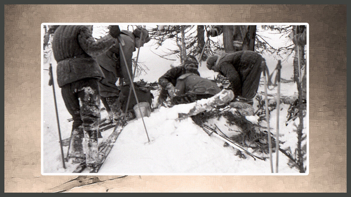 Курумники на перевале дятлова. Манси перевал группа дятлова. Дятлов перевал дзен. Группа дятловцев перевал дятлова. Поселок лесозаготовителей группа дятлова.