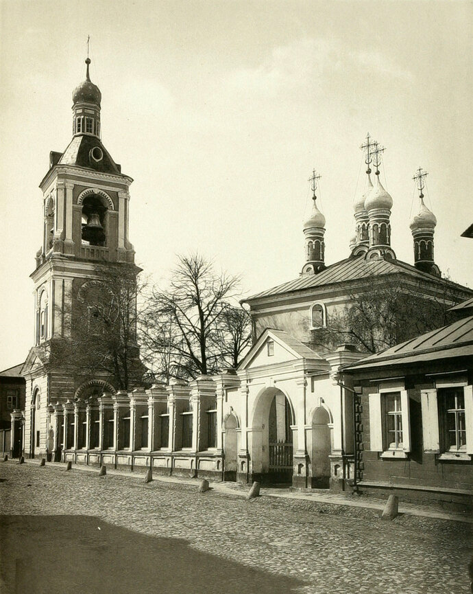 Храмы москвы 19 века