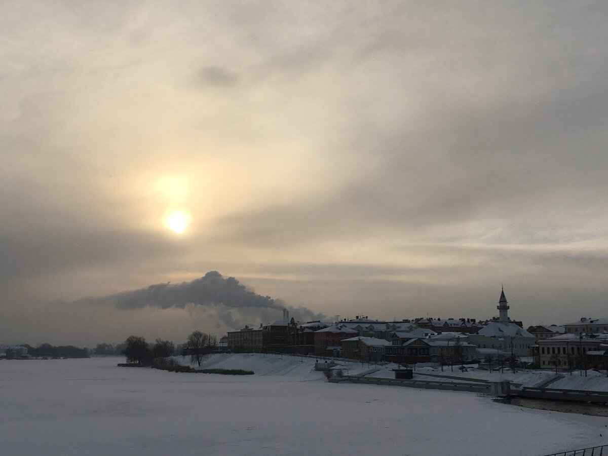 Зима тоже бывает разной. Казань, озеро Кабан. Фото мое.