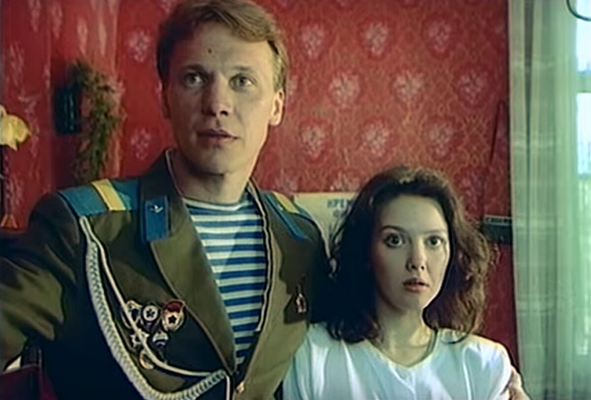 Коля и Оля. Кадр из фильма "Все будет хорошо".