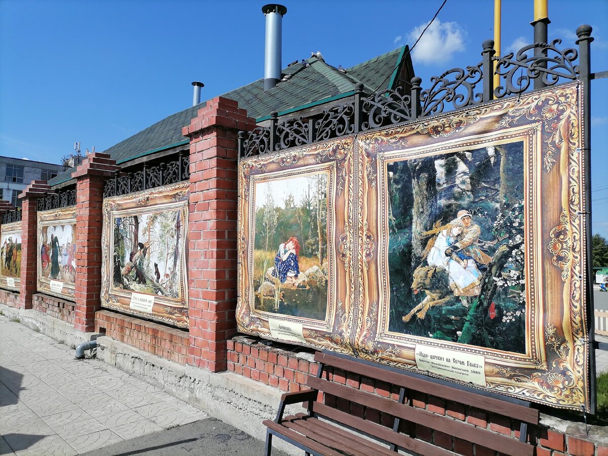 Территория Храма Покрова Пресвятой Богородицы в Копейске