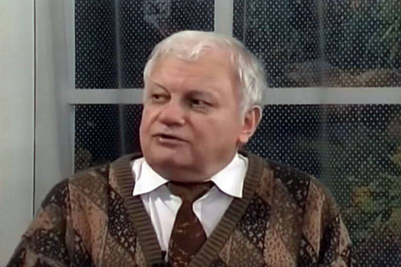 Владимир Григорьевич Ефремов