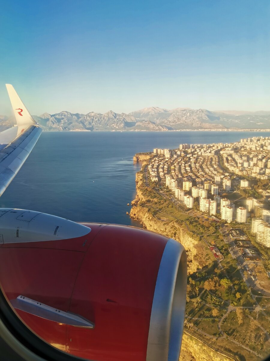 Подлетаем к Анталии