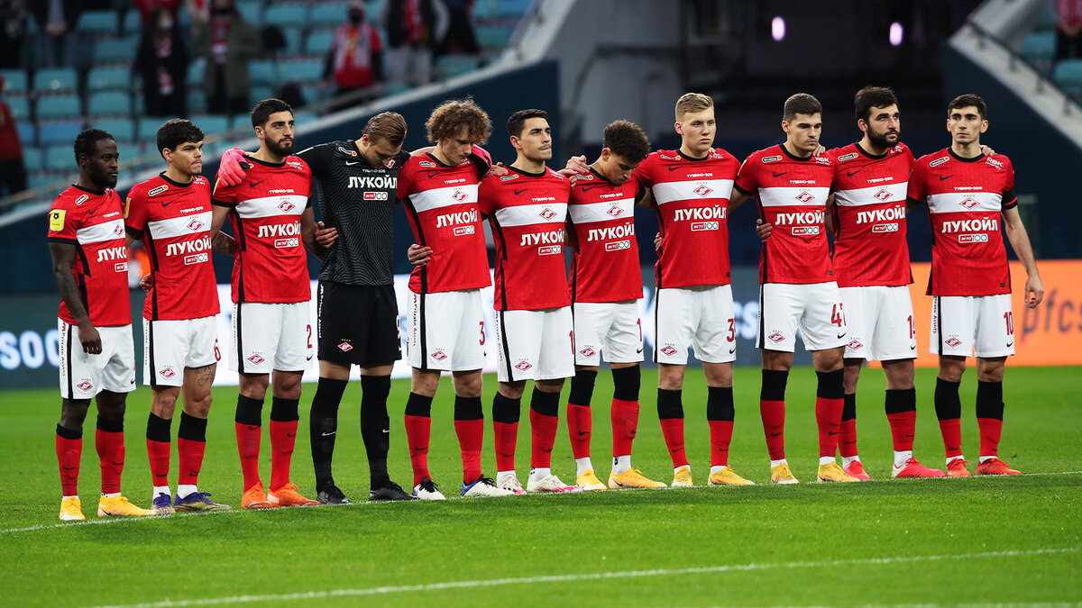 За несколько секунд до стартового свистка. Фото официального сайта ФК Спартак Москва.