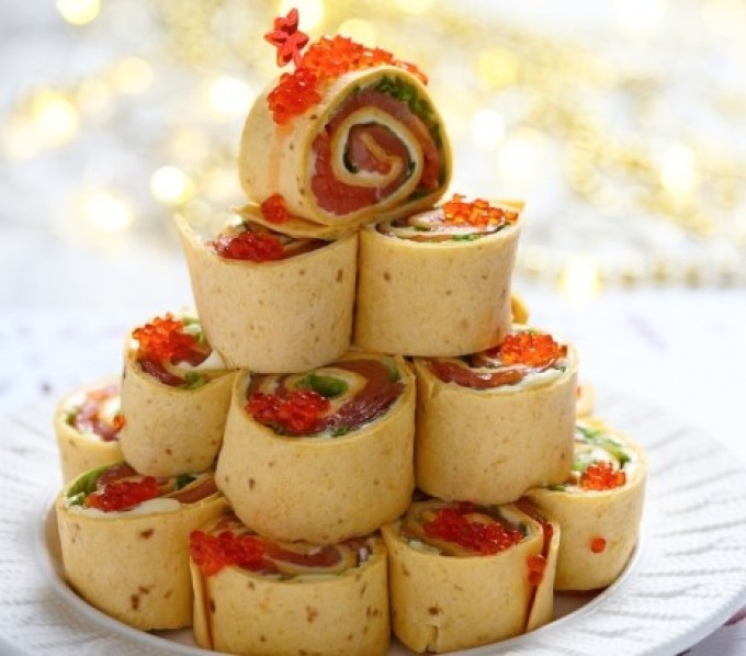 Рулеты всегда будут изысканным угощением для всей семьи.