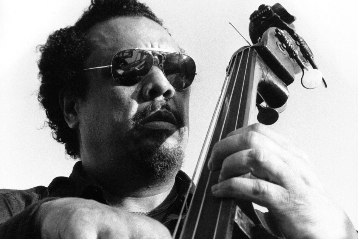 фото: https://www.rollingstone.com/music/music-album-reviews/album-review-charles-mingus-jazz-in-detroit-strata-concert-gallery-46-selden-750144/