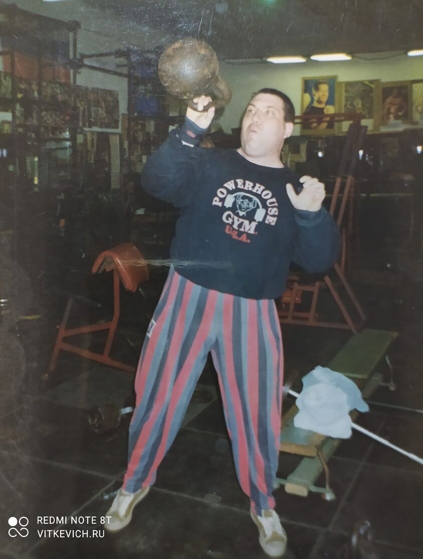 На фото 1998 год. СК "Сталь"