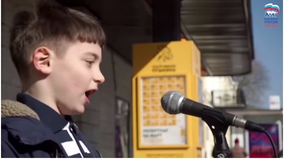 Кадр из видео на странице "Единой России" в Facebook