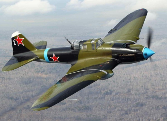 Штурмовик «Ил-2» он же «Горбатый», он же «летающий танк», немцы чаще всего называли его «чёрная метка».