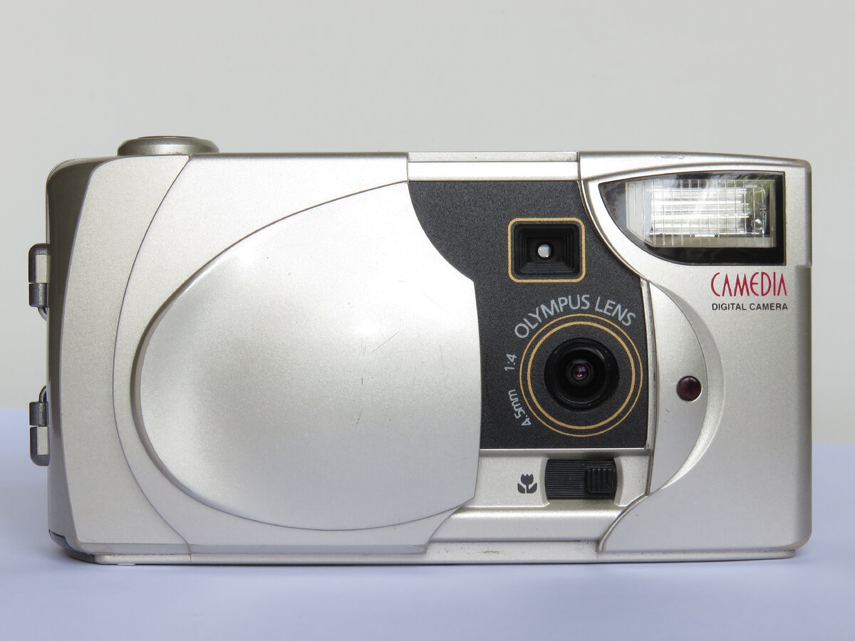Olympus C-120