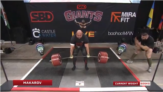 Мы видим как Александр Макаров с массой тела более 140 кг и в специальной экипировки поднял не намного больше чем Джамал Браунер вообще без экипировки и с массой тела менее 110 кг!