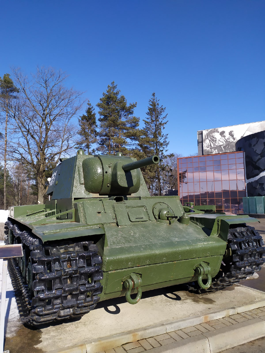 Танк времен войны