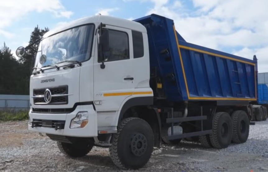 Самосвал DFL 3251-A. Скриншот из видео, используется и распространяется бесплатно по лицензии https://www.youtube.com/t/terms 