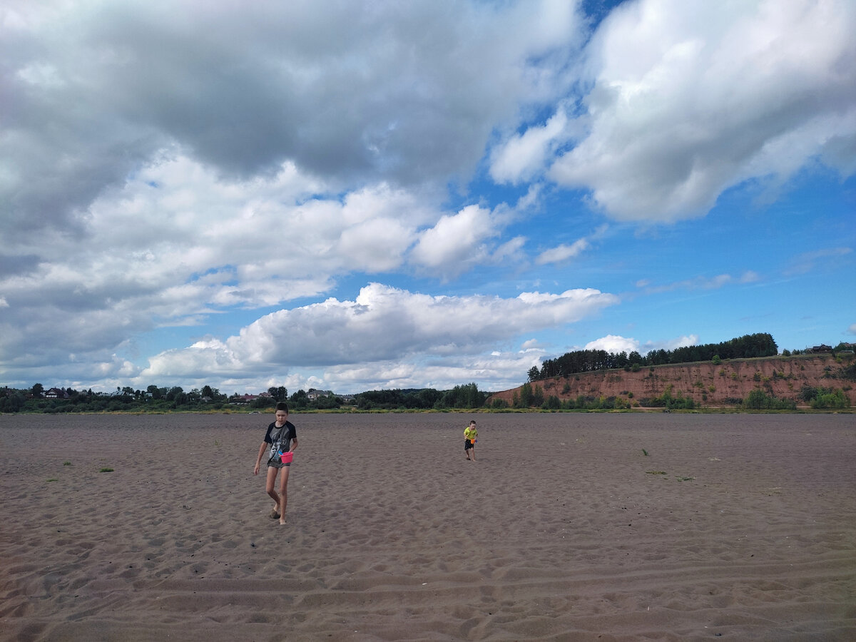 село песчаное пляжи