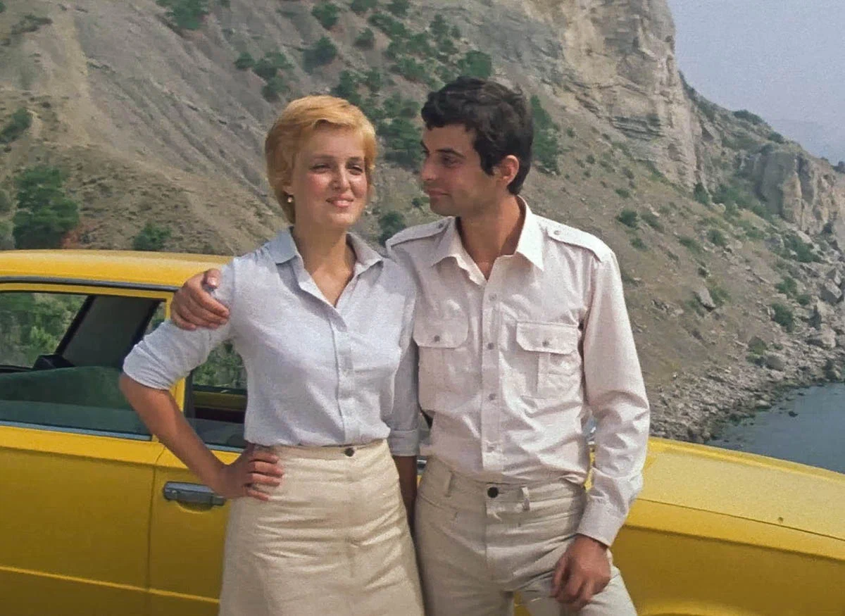 Моисей Абрамович Швейцер родился 16 февраля 1920 года в Перми.-5