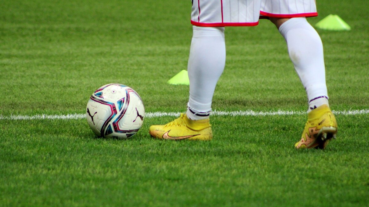     Казанский «Рубин» пытался приобрести двух игроков из хорватского чемпионата, но по обоим предложения клуба отклонили.