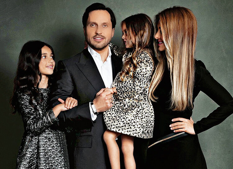 Семья Александра Реввы