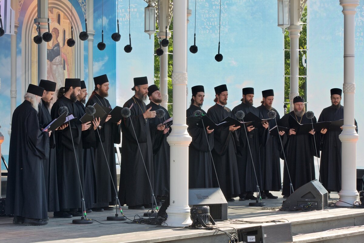 Хор братии Валаамского монастыря. Фото: Валаамский монастырь www.valaam.ru 