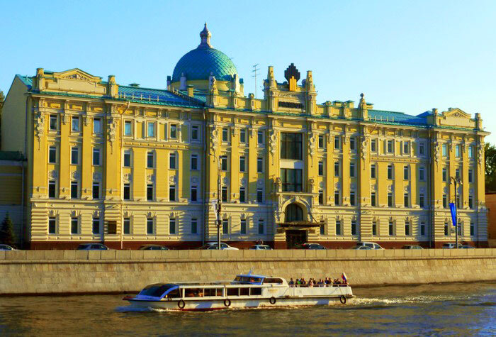 Софийская набережная, 26/1 в Москве