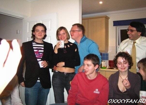 Оксимирон с правнуком Брежнева в элитной тусовке Оксфорда - Лондон 2006 год.