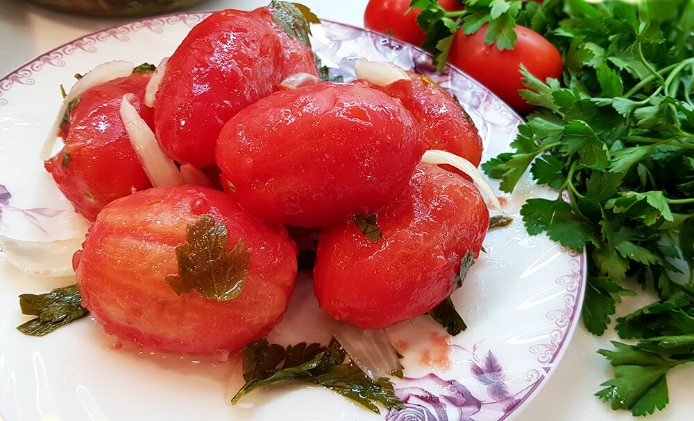 Хочешь меня? С картошечкой...мммм..или может стейк пожарить?)