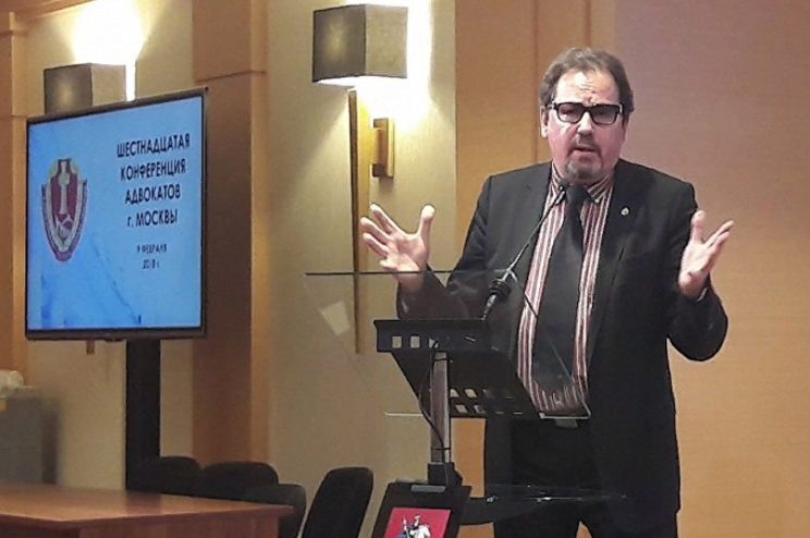 Роберт Зиновьев