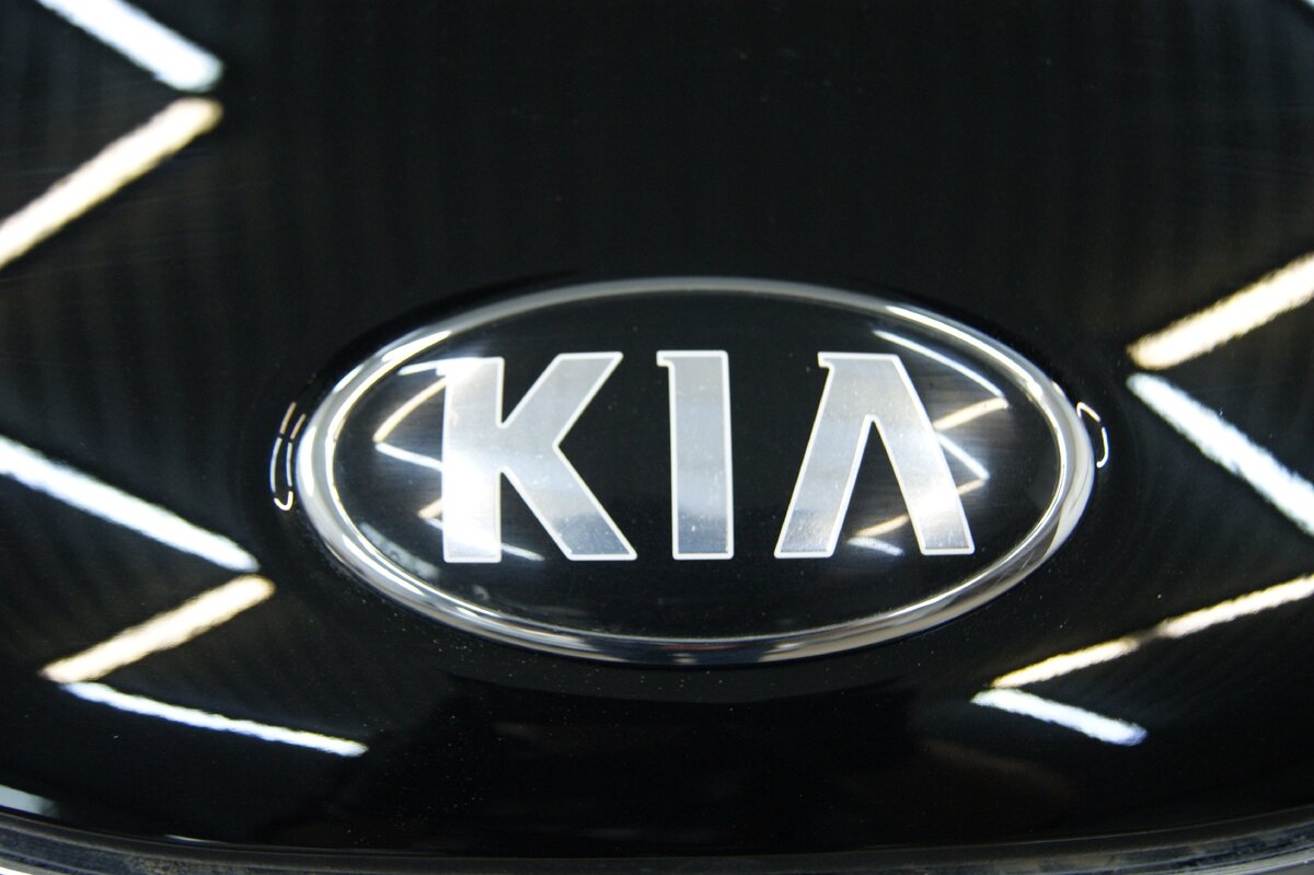 Как называется значок на машине капоте бмв - YandexAuto.ru