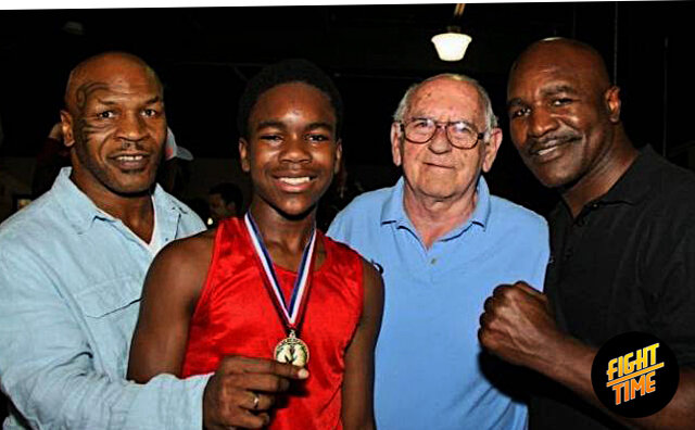 Тайсон, Эван, Тим Холмарк и Эвандер. 