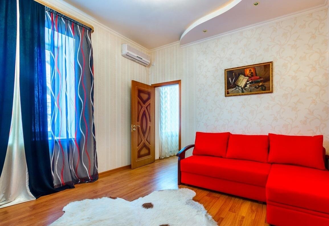 нормальная квартира. квартира студия в хрущевке 2-х комнатная. авито снять двухкомнатную посуточно. две спальни апартаменты питер. суточная квартира метро авиамоторная двухкомнатная.