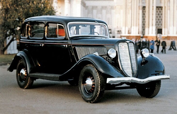 Фотография взята с https://wroom.ru/cars/gaz/m1